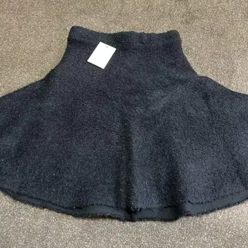 MACHATT 블랙 플레어 스커트