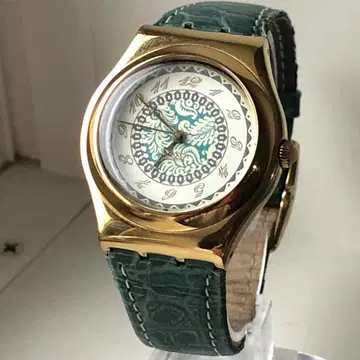 스와치 장식적인 다이얼의 쿼츠 손목시계 골드 작동품