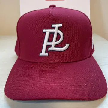 palace 레드 자수 로고 캡
