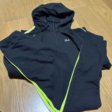 Rady 셋업 M 사이즈