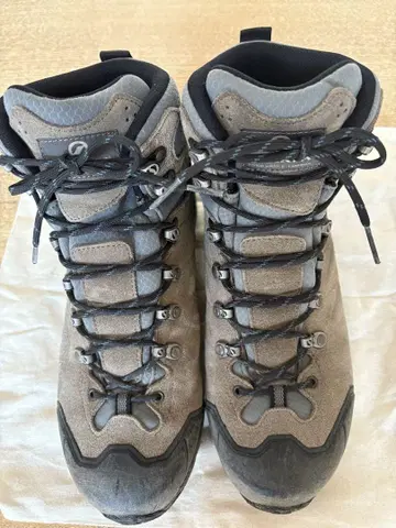SCARPA 등산화 남성용 사이즈 42 스컬파 그레이 계열