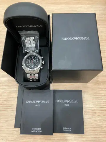 Emporio Armani 크로노그래프 손목시계