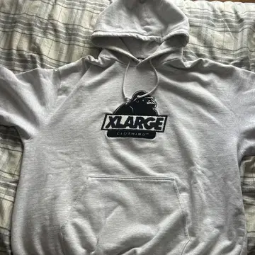 XLARGE 그레이 후드 부착 후드티