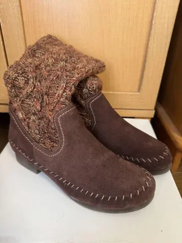 브라운 스웨이드 니트 접이식 숏부츠 23.5cm