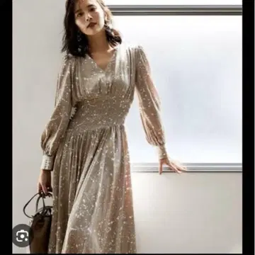 랜덤 도트 프린트 원피스 FRAY I.D