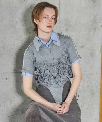 MAISON SPECIAL 리본 폴로 바디수트 그레이