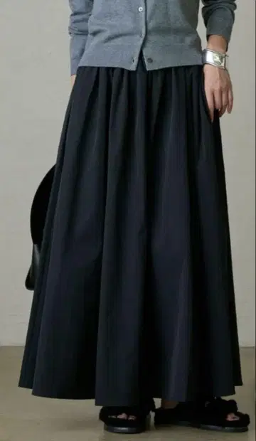 Loungedress 라운지 드레스 타프타 개더 스커트