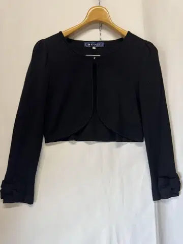 엠즈 그레이시 M'S GRACY 볼레로 소매 리본 가디건 블랙