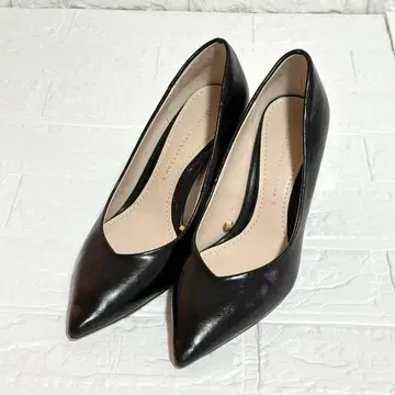ZARA 자라 펌프스 35 스틸레토 블랙 35 청키힐