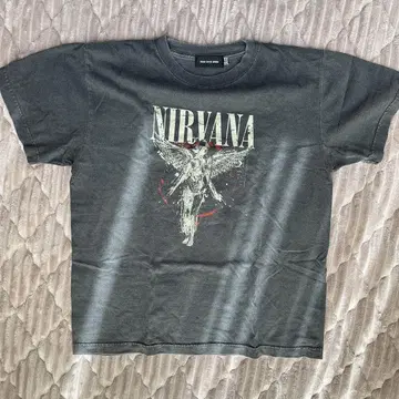 BEAMS NIRVANA 니르바나 티셔츠 블랙 미사용 새상품