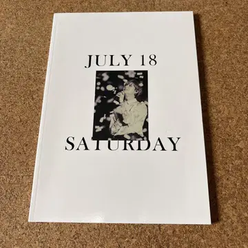 TAEMIN PHOTOBOOK