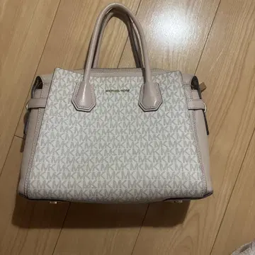 Michael Kors 화이트/베이지 백