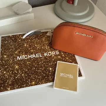 MICHEL KORS 파우치