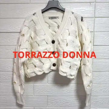 새상품급 TORRAZZO DONNA 가디건 화이트