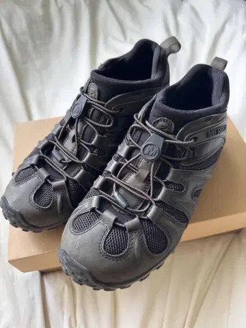 MERRELL CHAMELEON 8 STRETCH 25.5cm