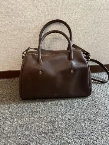 FURLA 훌라 브라운 핸드백 숄더 스트랩 포함