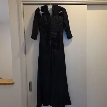 self-portrait 블랙 원피스 UK8 US4