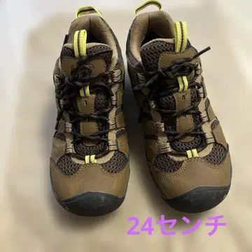 KEEN 트레킹 슈즈
