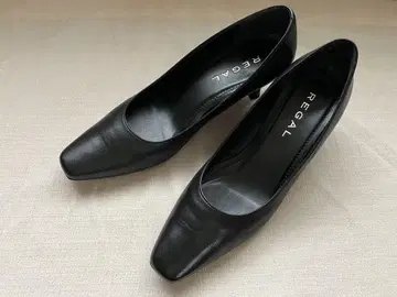 새상품급 리걸 여성용 펌프스 스퀘어토 블랙 가죽