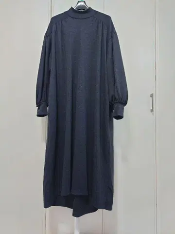 새상품급 다크 그레이 티셔츠 원피스
