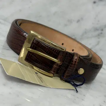 이탈리아제 새상품 미사용 아쿠아 스큐텀 벨트 리자드 천연 가죽 브라운