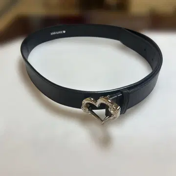 AND LOVE 하트형 버클 블랙 벨트 새상품급