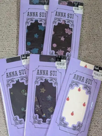 ANNA SUI 하이삭스 기장 5세트