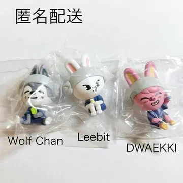 skzoo 가챠 사우나 피규어 3개 가샤폰