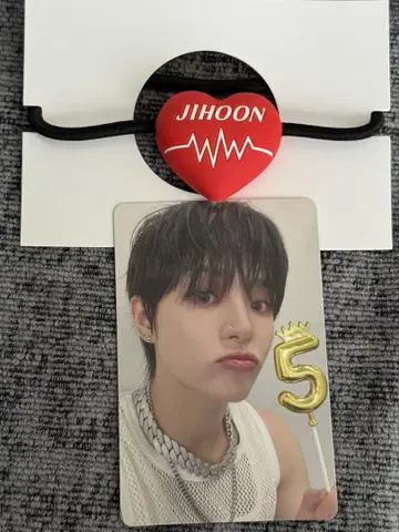 TREASURE 지훈 트레이딩 카드 8000 혜택 머리끈 popup