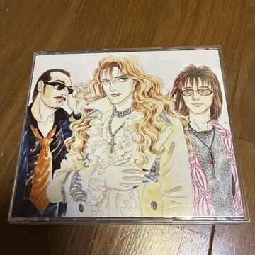 30th ANNIVERSARY HIT SINGLE COLLECTION -