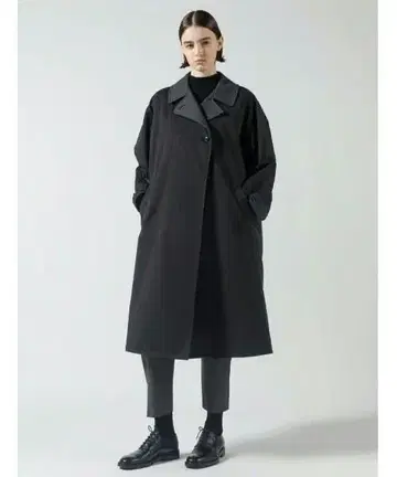 미즈이로 인드 스텐카라 코트