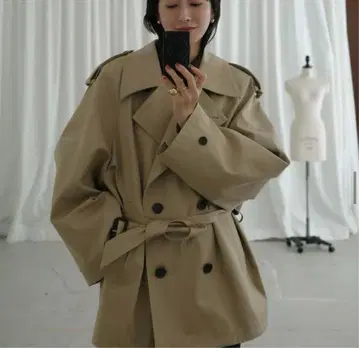 CLANE 클라네 베이지 트렌치코트 오버 사이즈