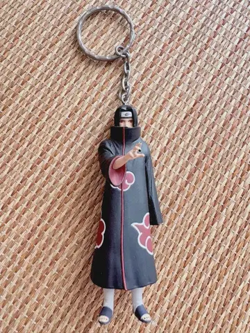 NARUTO 우치하 이타치 빅 피규어 키링