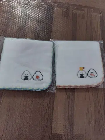 꼭 쥔 오니기리 씨 핸드 타월 2장