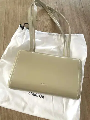 스탠드 오일 엽서 백 새상품급 베이지 한국