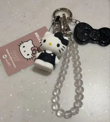 로리즈팜 산리오 콜라보 키티
