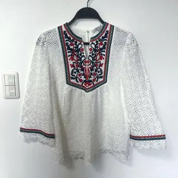 [멕시코] 화이트 자수 튜닉 오부 소매