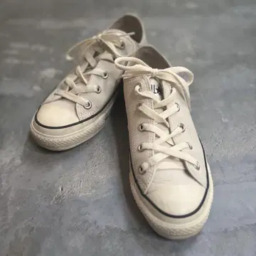 CONVERSE ALL STAR REACT 화이트 스니커즈