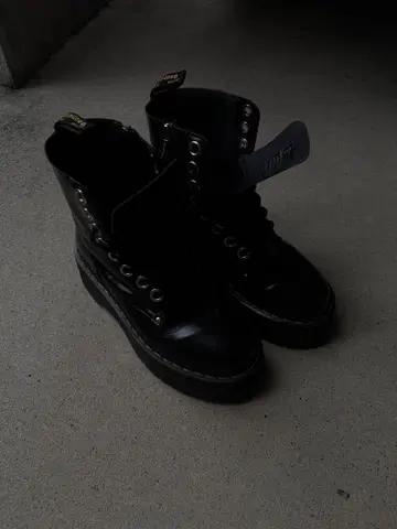 dr martens jadon max boots