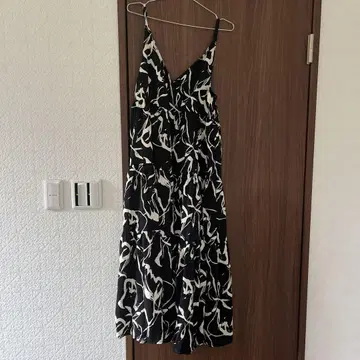 조우 고양이 오리지널 원피스