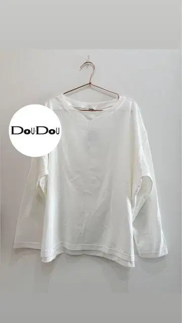 DouDou 화이트 긴팔 T