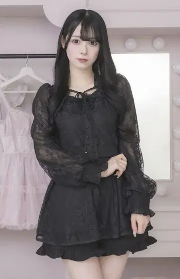 pium 레이스 케이프 프릴 긴팔 셋업