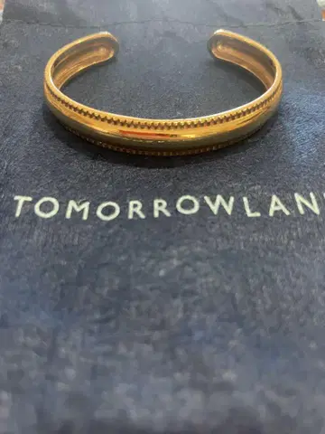 TOMORROWLAND 골드 뱅글