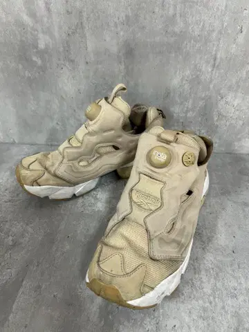 Reebok 펌프 INSTAPUMP FURY 베이지 스니커즈 235