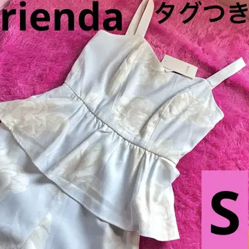 미사용 새상품 택 포함 rienda 스카이블루 플라워 프린트 올인원