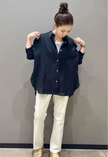 베이세스톡 유럽인 플럭스 린넨 레귤러 셔츠 블랙