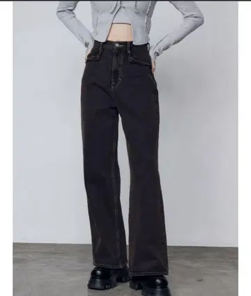 다크 그레이 부츠컷 데님 S 사이즈