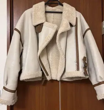 murua 자켓 보아 아이보리 브라운