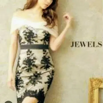 JEWELS 스트랩리스 타이트 드레스 베이지 블랙 [ 미사용 새상품 ]