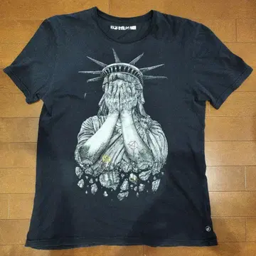 VOLCOM 자유의 여신 그래픽 티셔츠 블랙 해외 구매 구제 의류